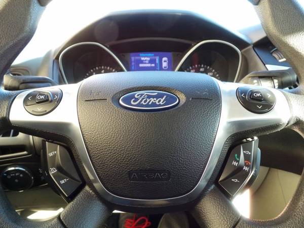 2013 Ford Focus Se Value Priced! Gas Saver! - cars & trucks - by... for sale in Boise, ID – photo 18
