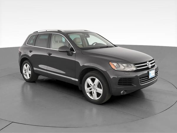 2012 VW Volkswagen Touareg VR6 Lux Sport Utility 4D suv Gray -... for sale in Atlanta, GA – photo 15