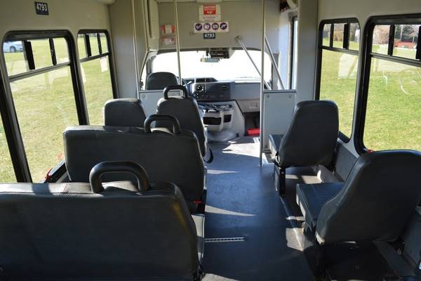 2014 Ford E-350 10 Passenger Paratransit Shuttle Bus - cars & trucks... for sale in Crystal Lake, IA – photo 17