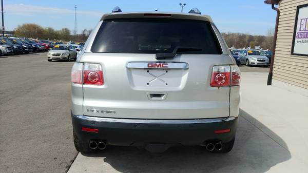 FINANCING AVAILABLE!! 2007 GMC Acadia FWD 4dr SLE for sale in Chesaning, MI – photo 5