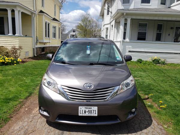 Toyota Sienna XLE with only 70k miles for sale in Other, CT – photo 4
