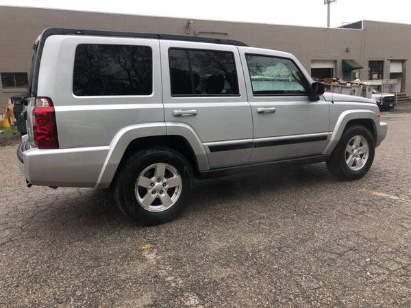 2007 Jeep Commander Sport ONLY 110K MILES 7 PASSANGER - cars & for sale in Danbury, NY – photo 7