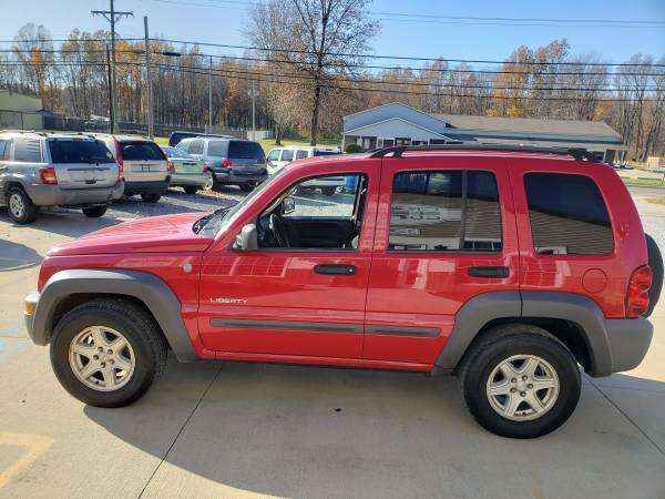 2004 Jeep Liberty Sport, V6, 4x4 only 108k miles - cars & trucks -... for sale in Ravenna, OH – photo 3