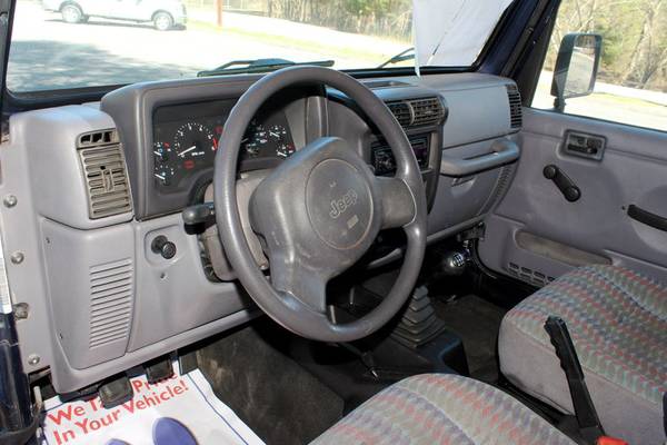 1997 Jeep Wrangler 2.5L Manual for sale in Lenoir City, NC – photo 17