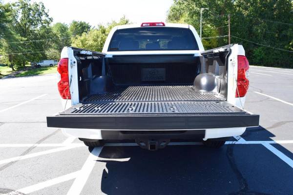 2018 Toyota Tundra Limited 4x4 4dr CrewMax Cab Pickup SB (5.7L V8... for sale in Knoxville, TN – photo 17
