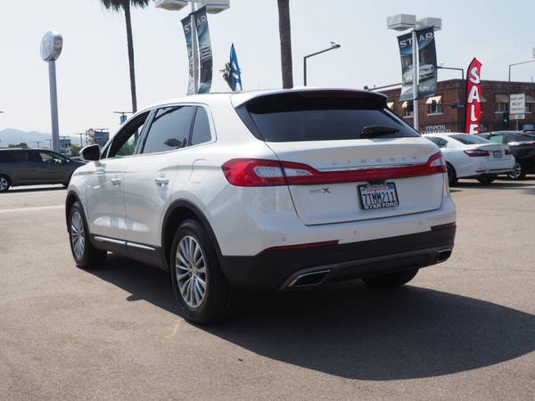 2016 Lincoln MKX Select - cars & trucks - by dealer - vehicle... for sale in Glendale, CA – photo 5