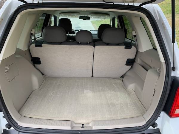 2009 FORD ESCAPE HYBRID 4WD ONLY 83K MILES EXTRA CLEAN 40MPG - cars... for sale in Halethorpe, MD – photo 14