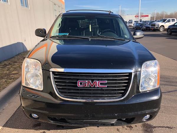2014 GMC Yukon XL ($$$ Offer From Wayne ) - cars & trucks - by... for sale in Elk River, MN – photo 2