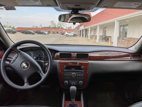 2009 Chevy Impala LT w/Leather Route69Auto - - by for sale in Huxley, IA – photo 7