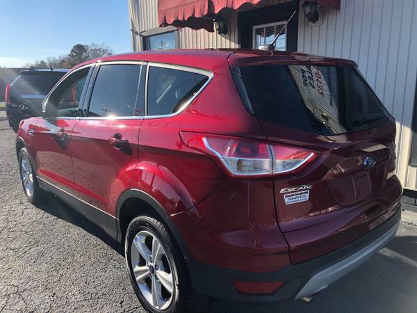 2014 Ford Escape SE 4dr SUV - cars & trucks - by dealer - vehicle... for sale in Thomasville, NC – photo 4