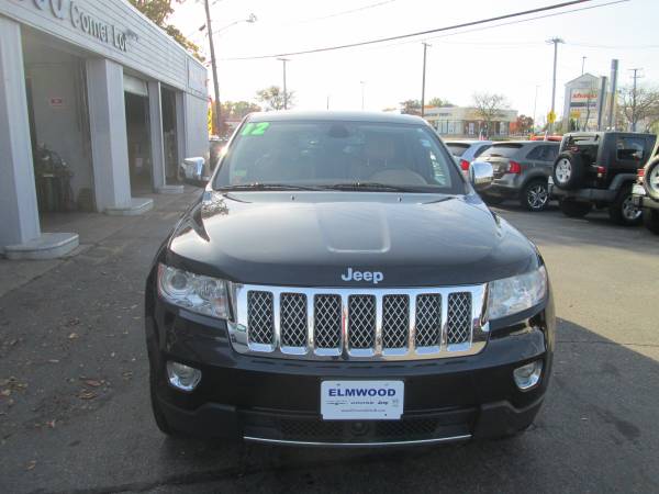 2012 JEEP GRAND CHEROKEE OVERLAND 5.7 V8 HEMI WHIT ALL THE TOYS -... for sale in East Providence, RI – photo 8