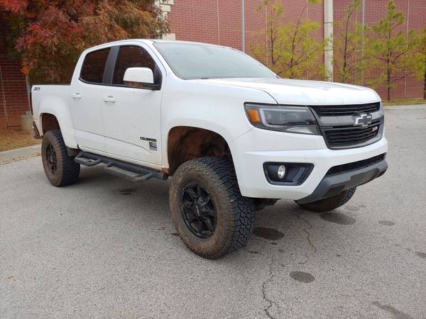 2015 CHEVROLET COLORADO Z71 4X4 ONLY 45,296 MILES LIFTED CLEAN... for sale in Norman, TX – photo 2