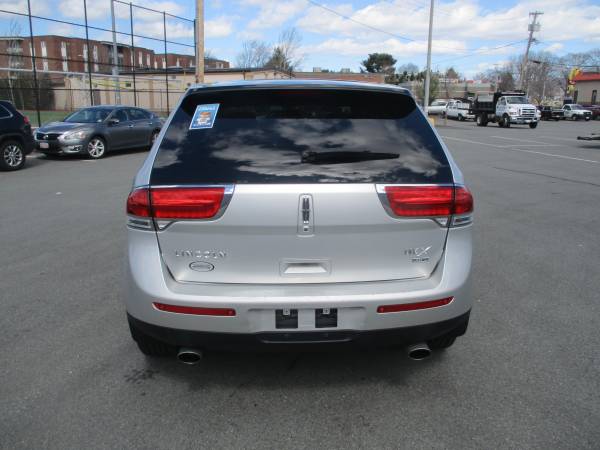 2015 Lincoln MKX SUV AWD Fully Loaded Pano Roof NAV - cars for sale in Malden, MA – photo 6