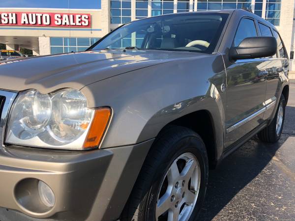 Great Price! 2005 Jeep Grand Cherokee Limited! 4x4! Loaded! for sale in Ortonville, OH – photo 9