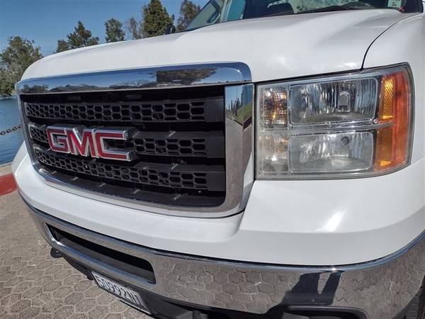 2014 GMC 3500 Service truck, One owner, 6 0L, Hvy duty ladder rack! for sale in Other, NM – photo 9