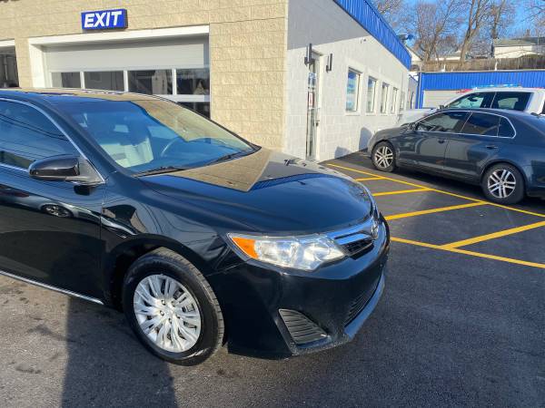 2013 Toyota Camry - cars & trucks - by owner - vehicle automotive sale for sale in Elgin, IL – photo 2