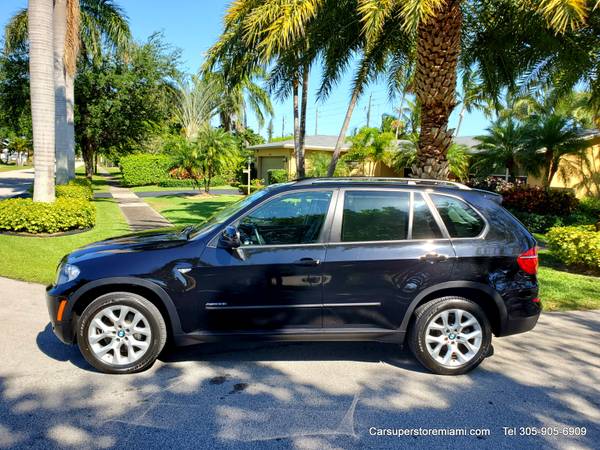 LIKE NEW 2011 BMW X5 XDRIVE 35i 1 OWNER CLEAN TITLE 100 - cars & for sale in Hollywood, FL – photo 4
