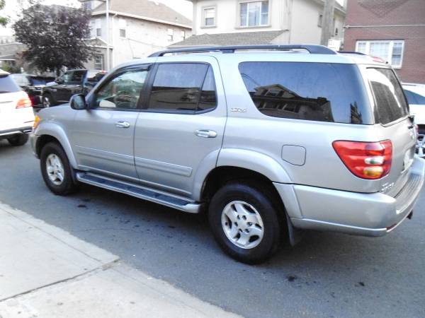 2004 toyota sequoia SR5 for sale in Brooklyn, NY – photo 6