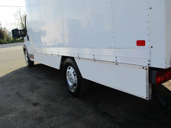 2016 RAM Promaster 3500 14 FOOT BOX TRUCK 37K MILES - cars & for sale in south amboy, District Of Columbia – photo 14