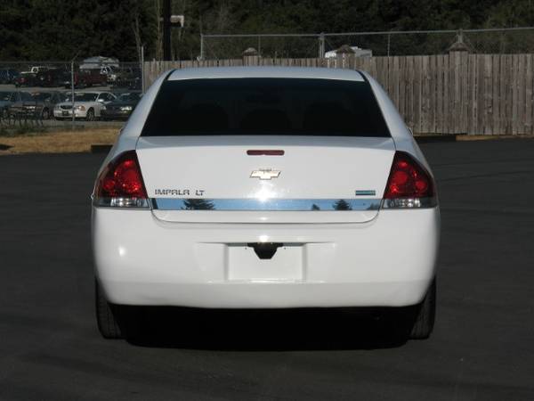 2011 Chevrolet Impala LT for sale in Roy, WA – photo 10
