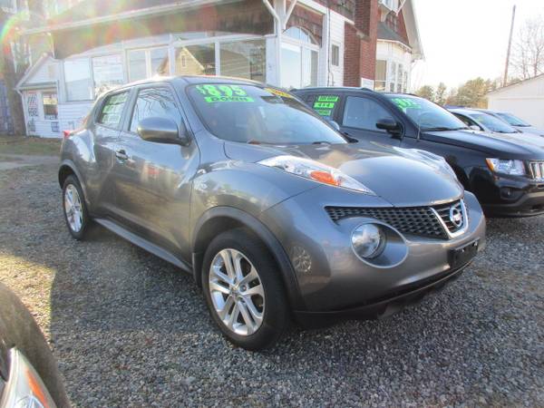 2013 Nissan Juke SV 4 X 4, ONE OWNER - - by dealer for sale in Hampton, NH – photo 2