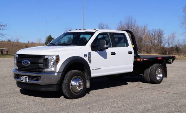 2018 Ford F550 XL - 9ft Flatbed - 4WD 6.7L V8 Utility Dump Box Truck... for sale in Dassel, MN – photo 3
