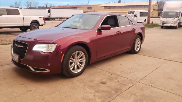 2017 Chrysler 300 for sale in Anderson, CA – photo 2