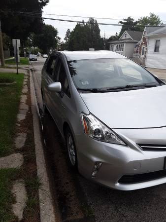 2013 Toyota Prius V for sale in Harwood Heights, IL – photo 2