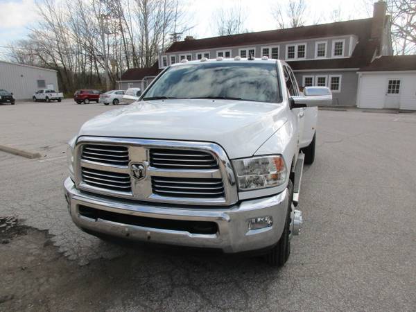 2016 Ram 3500 Mega Cab Diesel 4x4 - cars & trucks - by dealer -... for sale in Union, MO – photo 3