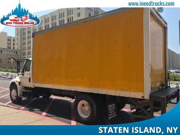 2005 INTERNATIONAL 4300 18' FEET NON CDL DIESEL BOX TRUCK LIF-maryland for sale in Staten Island, District Of Columbia – photo 12