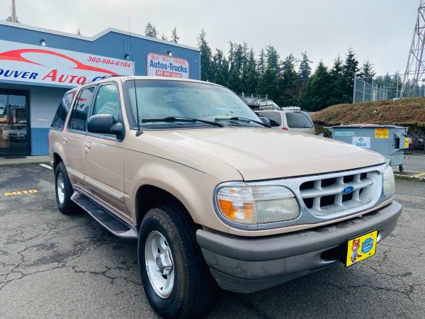 1999 Ford Explorer // 4x4 // MUST GO - cars & trucks - by dealer -... for sale in Vancouver, OR – photo 3
