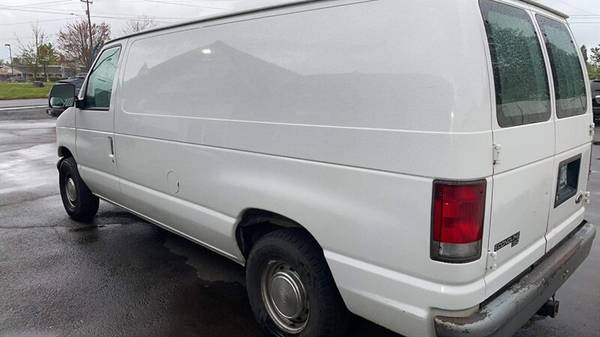 1998 Ford E-150 XL Cargo Van 4 2 V6 Good Condition for sale in Salem, OR – photo 3