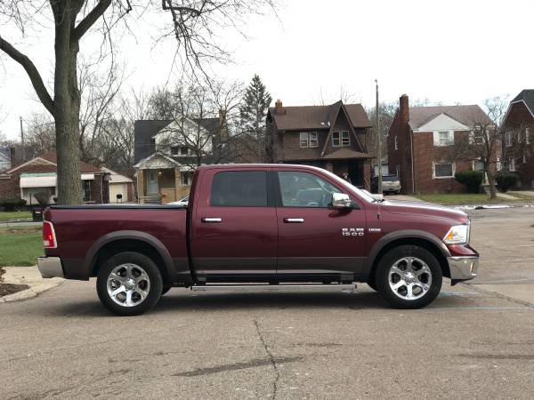 2017 Ram 1500 Laramie Hemi 4x4 - cars & trucks - by owner - vehicle... for sale in Livonia, MI – photo 6