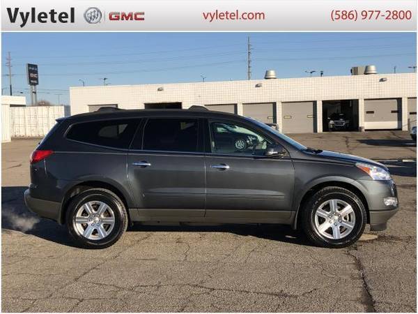 2012 Chevrolet Traverse SUV FWD 4dr LT w/2LT - Chevrolet - cars &... for sale in Sterling Heights, MI – photo 2