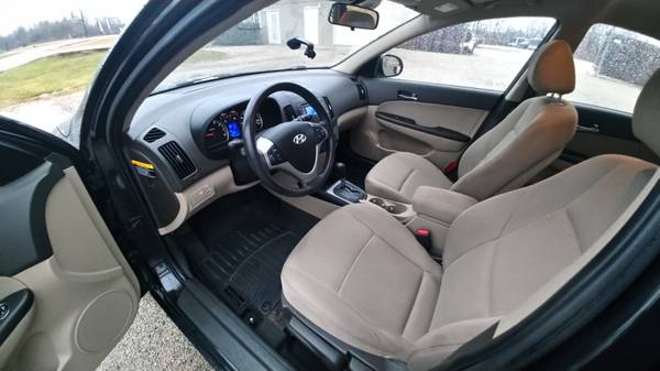 2010 Hyundai Elantra Touring GLS - cars & trucks - by owner -... for sale in Lake Zurich, IL – photo 10