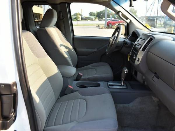 2015 Nissan Frontier S for sale in Wichita, KS – photo 5