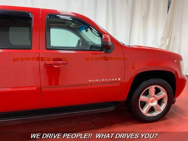 2009 Chevrolet Chevy Avalanche LT 4x4 LT 4dr Crew Cab Pickup We Can for sale in TEMPLE HILLS, MD – photo 9