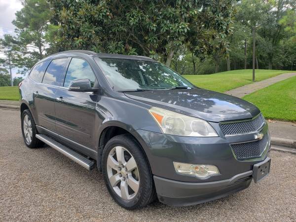2012 Chevrolet Traverse 1LT 111k Very Reliable - cars & trucks - by... for sale in Katy, TX – photo 6