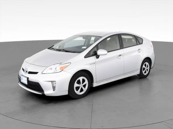 2014 Toyota Prius Two Hatchback 4D hatchback Silver - FINANCE ONLINE... for sale in Chicago, IL – photo 3