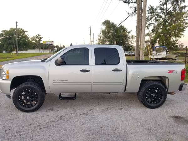 2011 Chevy Silverado Crew Cab, 4x4, LIFTED, Z71, LOW MILES!! for sale in Lutz, FL – photo 8