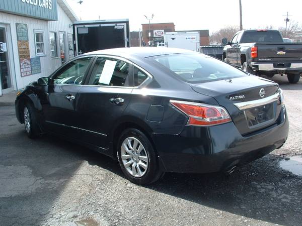 2015 Nissian Altima S - - by dealer - vehicle for sale in Weedsport, NY – photo 5