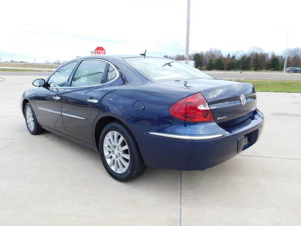 2007 BUICK LACROSSE CXS LOW LOW MILES - - by for sale in Wright City, MO – photo 3