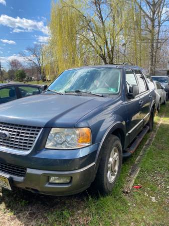 2004 Ford Expedition xlt for sale in Medford, NJ