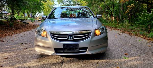 2011 HONDA ACCORD LX 4CYL GAS SAVER!!! - cars & trucks - by owner -... for sale in Lake In The Hills, IL – photo 4