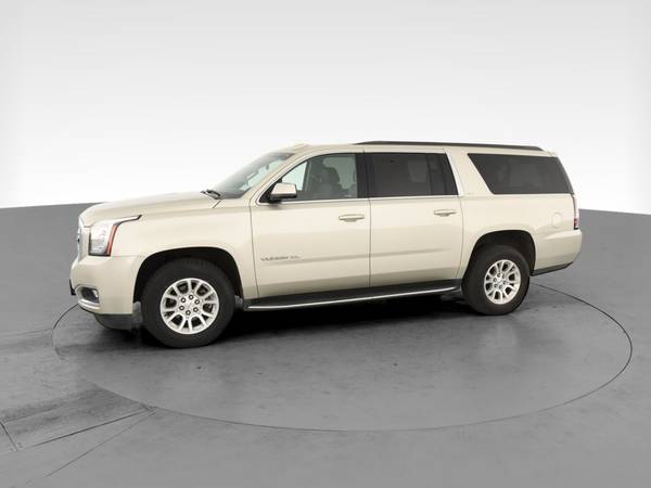 2017 GMC Yukon XL SLT Sport Utility 4D suv Silver - FINANCE ONLINE -... for sale in Cleveland, OH – photo 4