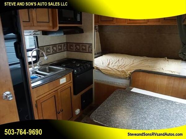 2012 Crossover R-Vision - - by dealer - vehicle for sale in Happy Valley, WA – photo 15
