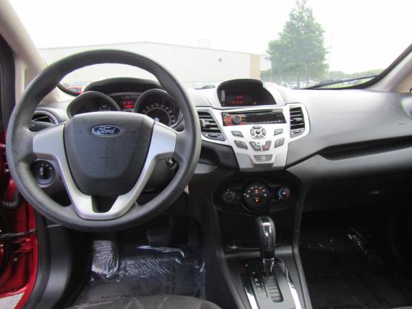 2011 Ford Fiesta SE 4dr Sedan for sale in Sherwood, AR – photo 10