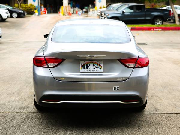 2016 Chrysler 200 Limited Sedan, Backup Cam, Auto, 4-Cyl, Silver for sale in Pearl City, HI – photo 6