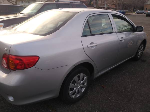 2010 Toyota Corolla...miiint condition - cars & trucks - by owner -... for sale in Brooklyn, NY – photo 3