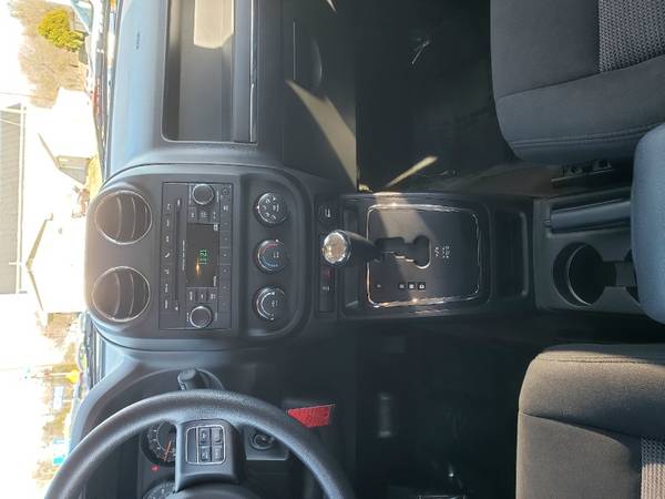 2014 JEEP PATRIOT SPORT with - cars & trucks - by dealer - vehicle... for sale in Winchester, VA – photo 12